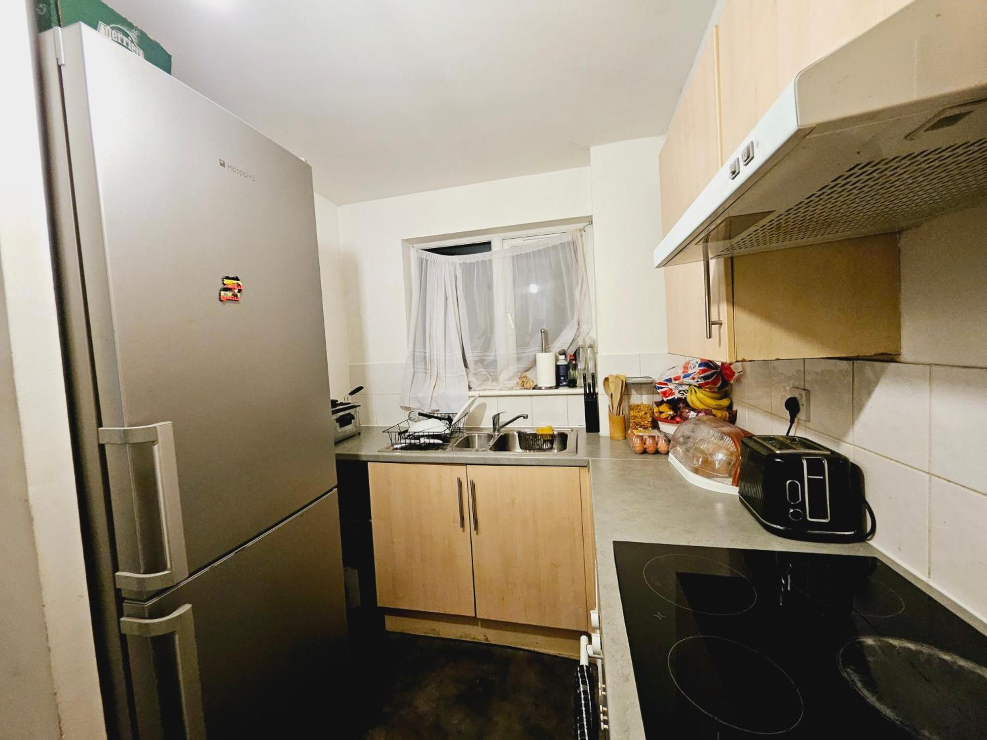 Lovely Fully Furnished One Bed Flat To Let Enfield Eksteriør bilde