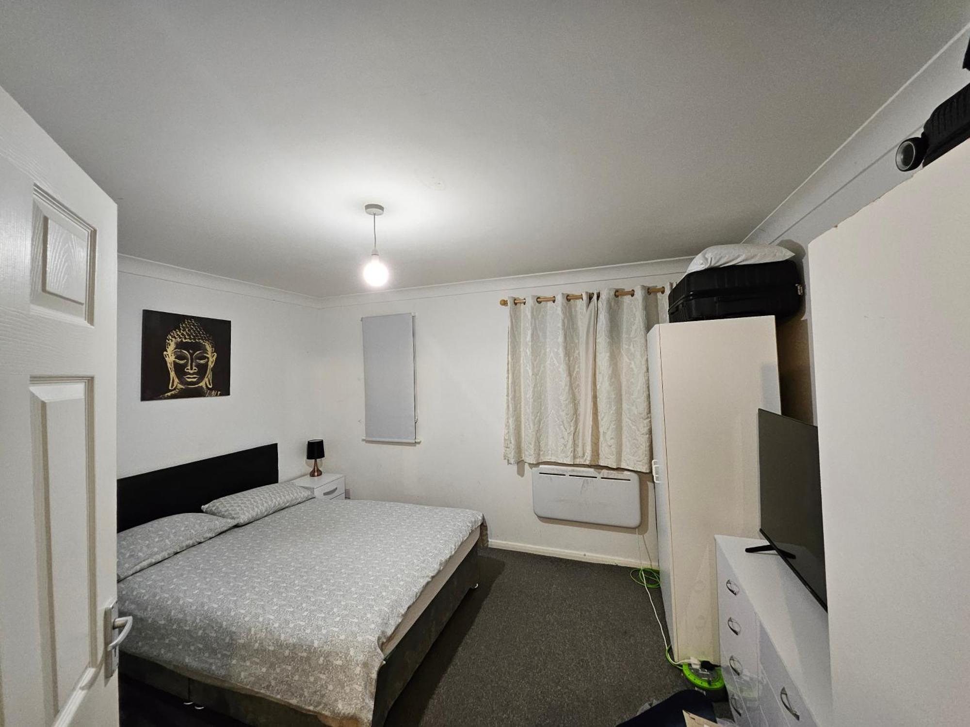 Lovely Fully Furnished One Bed Flat To Let Enfield Eksteriør bilde